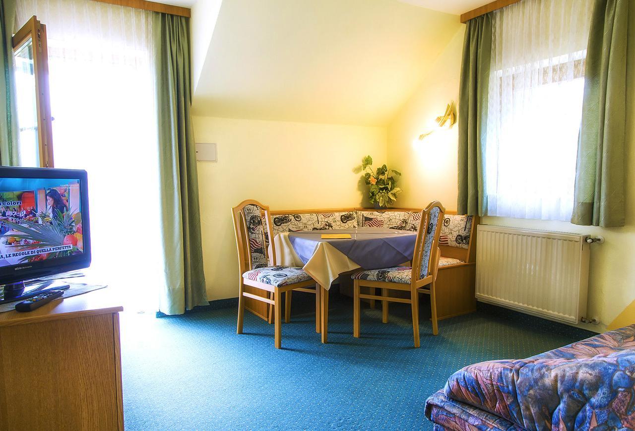 Gaestehaus Goetz Drobollach am Faakersee Bagian luar foto